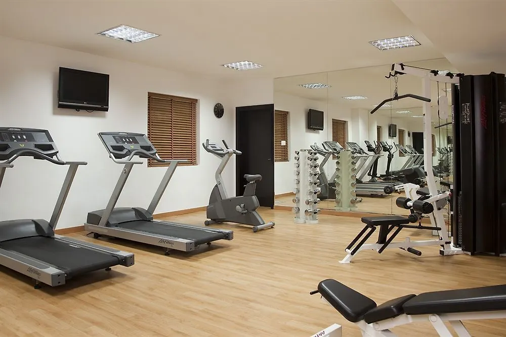 Holiday Inn Express Dubai Jumeirah, An Ihg Hotel