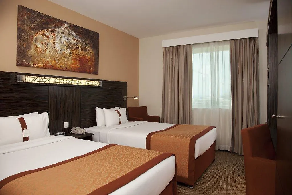 Holiday Inn Express Dubai Jumeirah, An Ihg Hotel