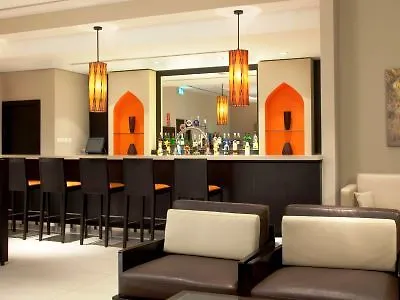Holiday Inn Express Dubai Jumeirah, An Ihg Hotel 2*,  United Arab Emirates